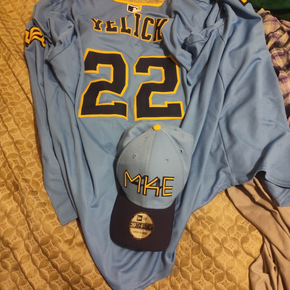 Brewers baseball jersey and matching hat